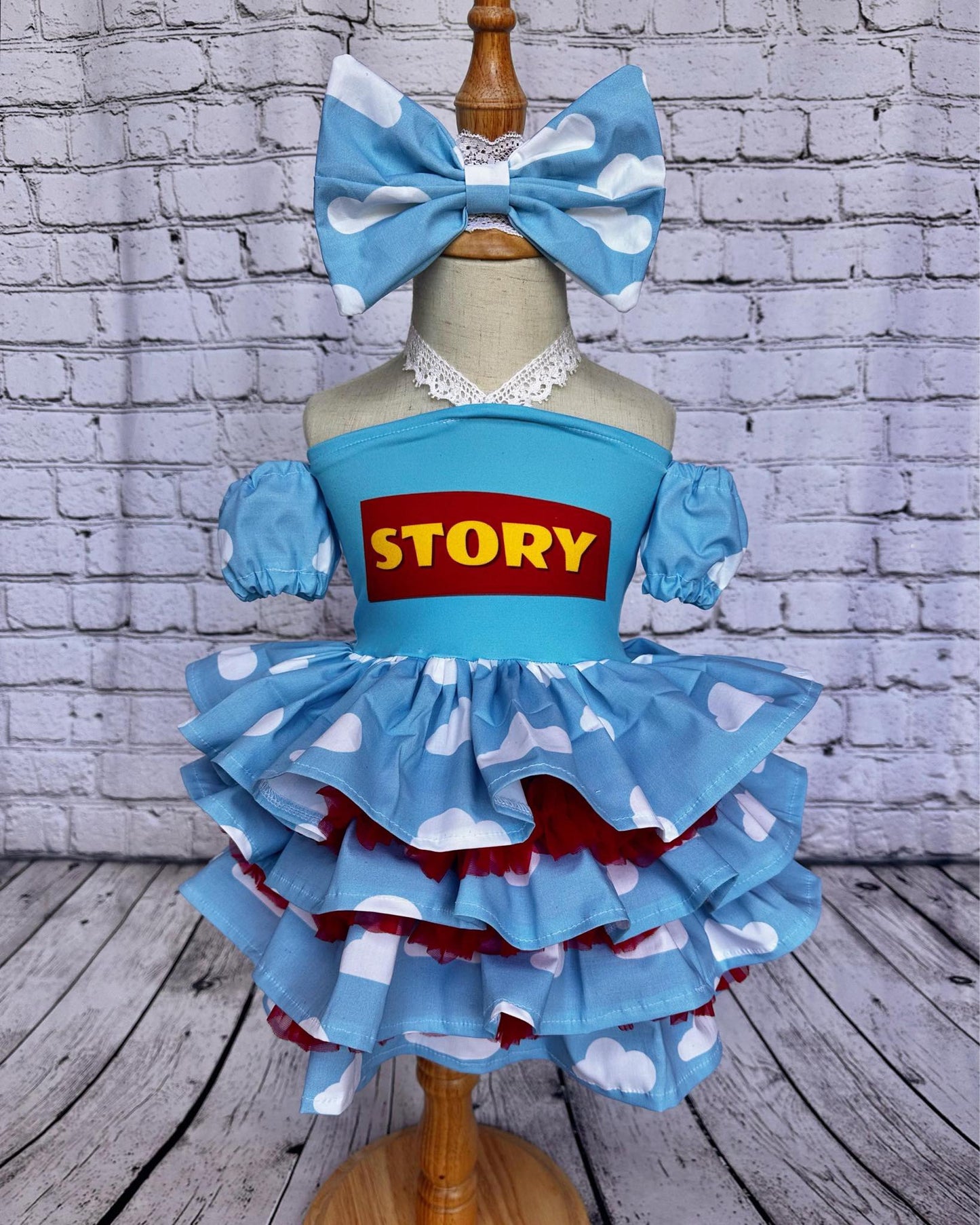 Reserved- 8 sets Vayda and Darlin