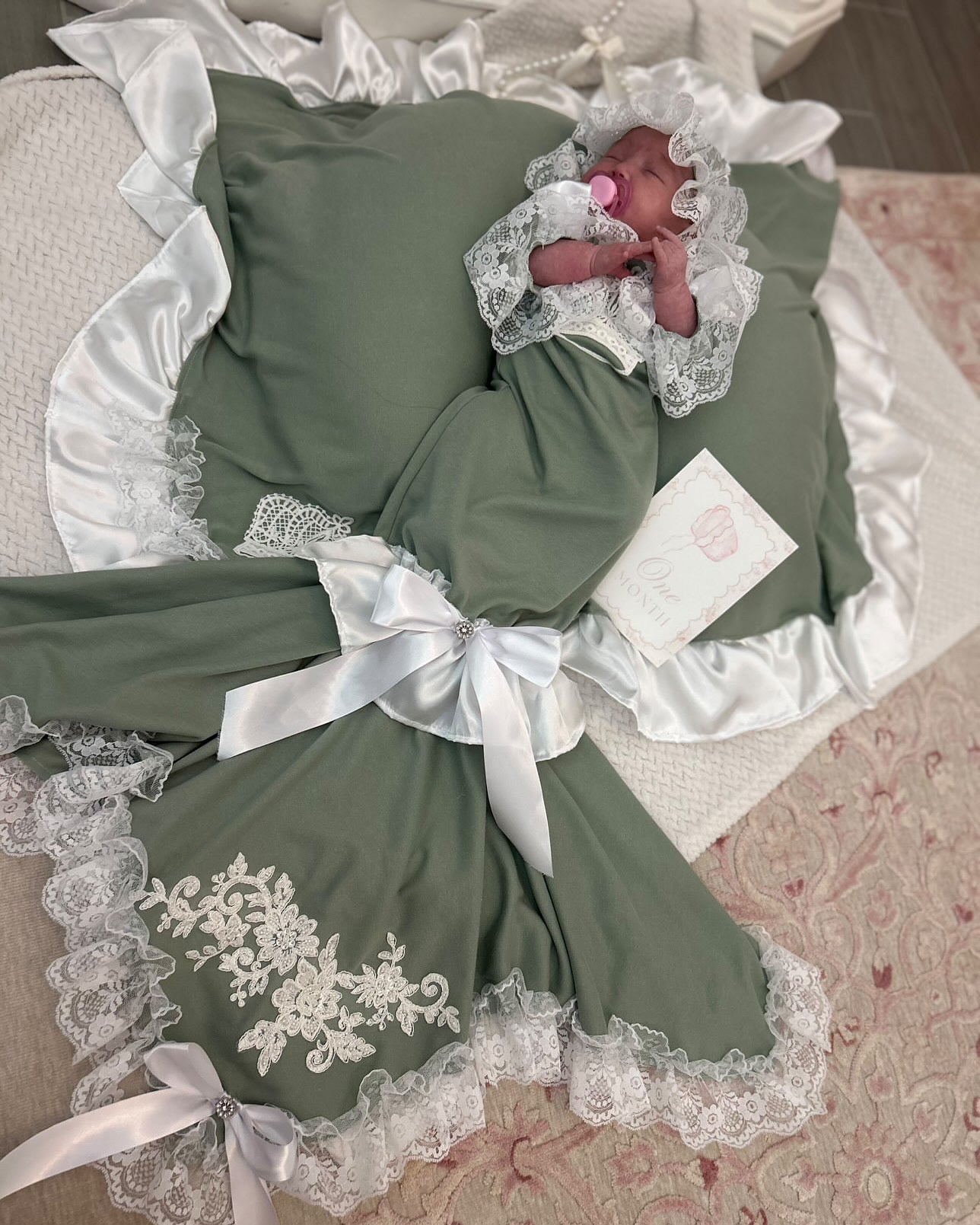 Reserved- pale yellow version of set