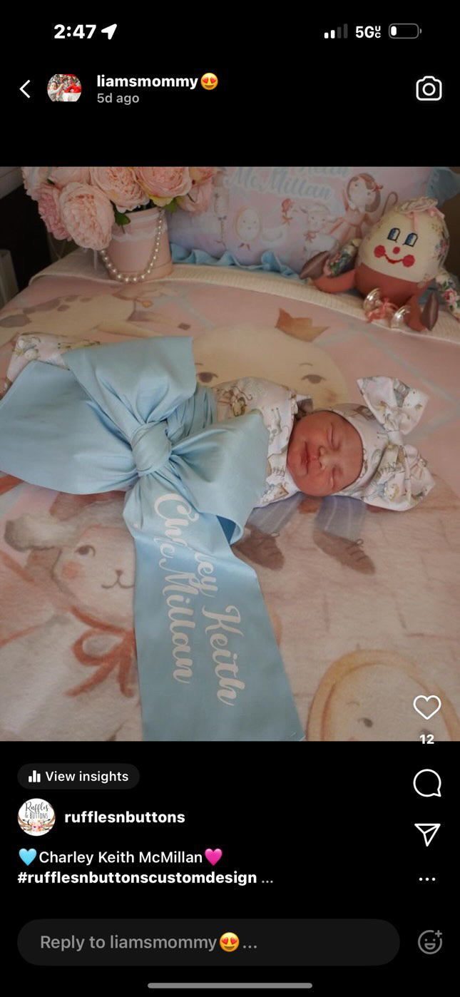 Reserved-3 gown sets, big brother/sister shirts, sash set