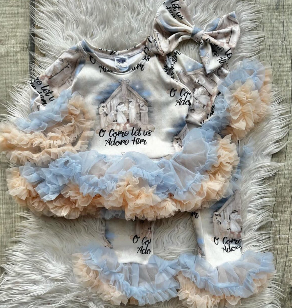 Reserved- 2 Christmas sets Nivaeh